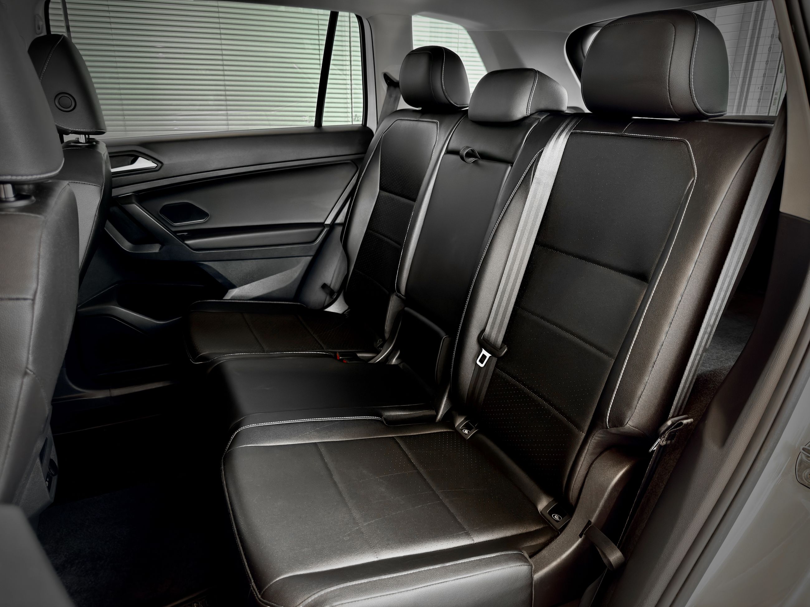2021 Volkswagen Tiguan Comfortline-17