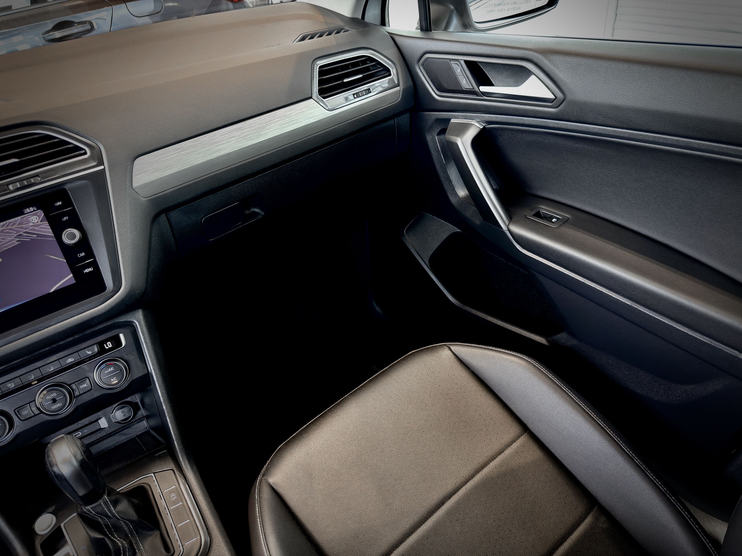 2021 Volkswagen Tiguan Comfortline-21