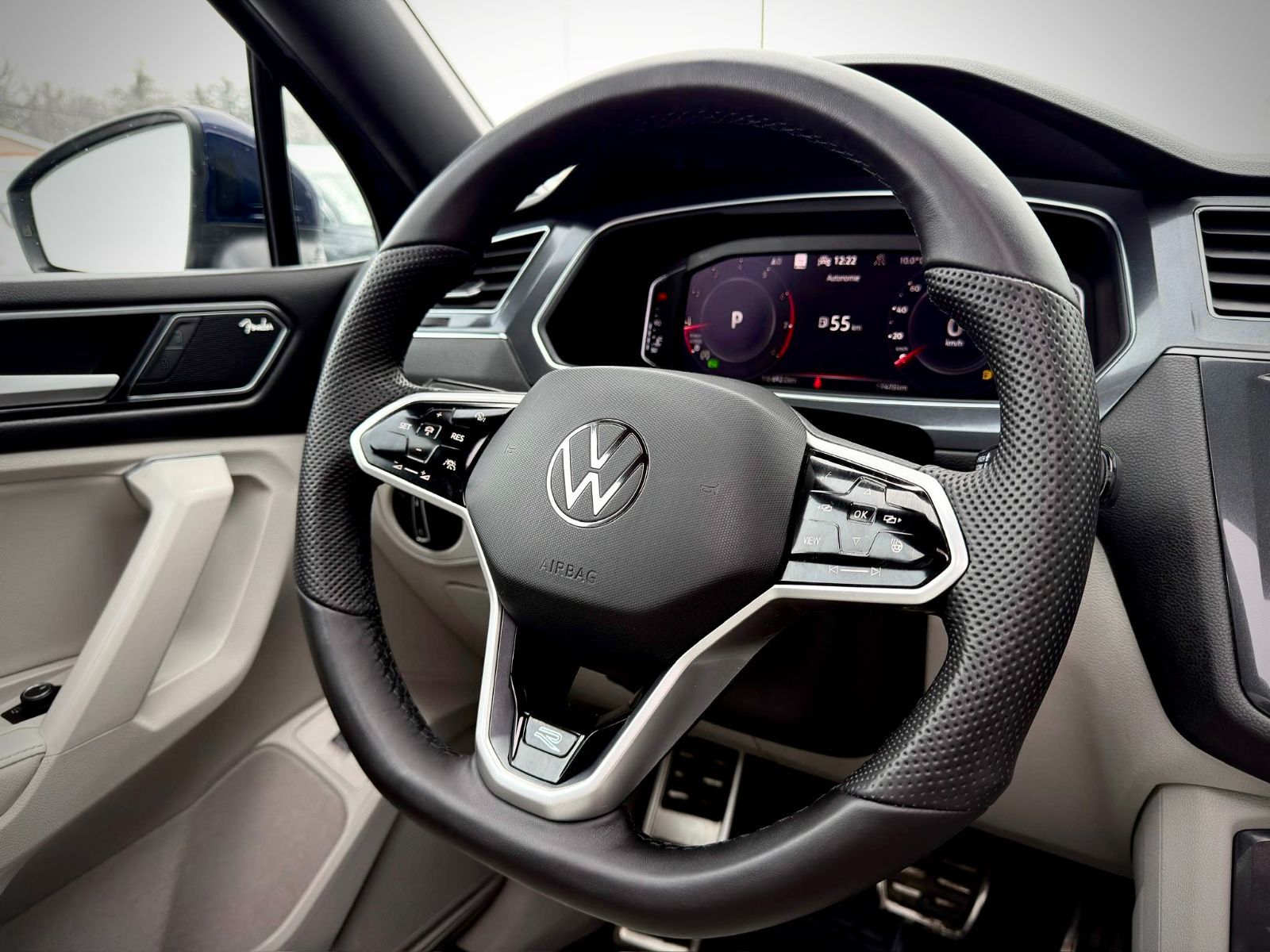 Volkswagen Tiguan Highline R-Line 2022-24