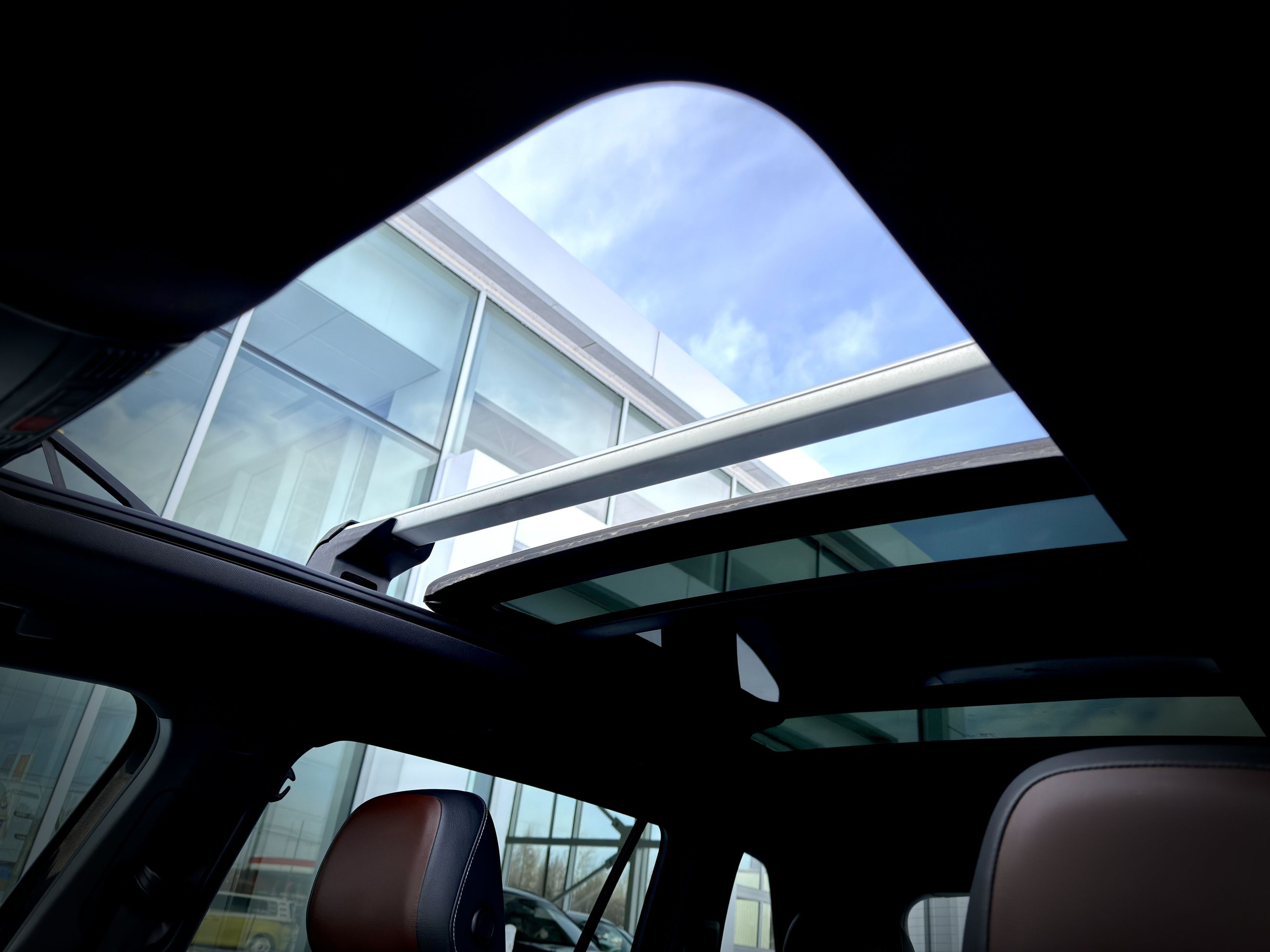 Volkswagen Tiguan Highline R-Line 2022-21