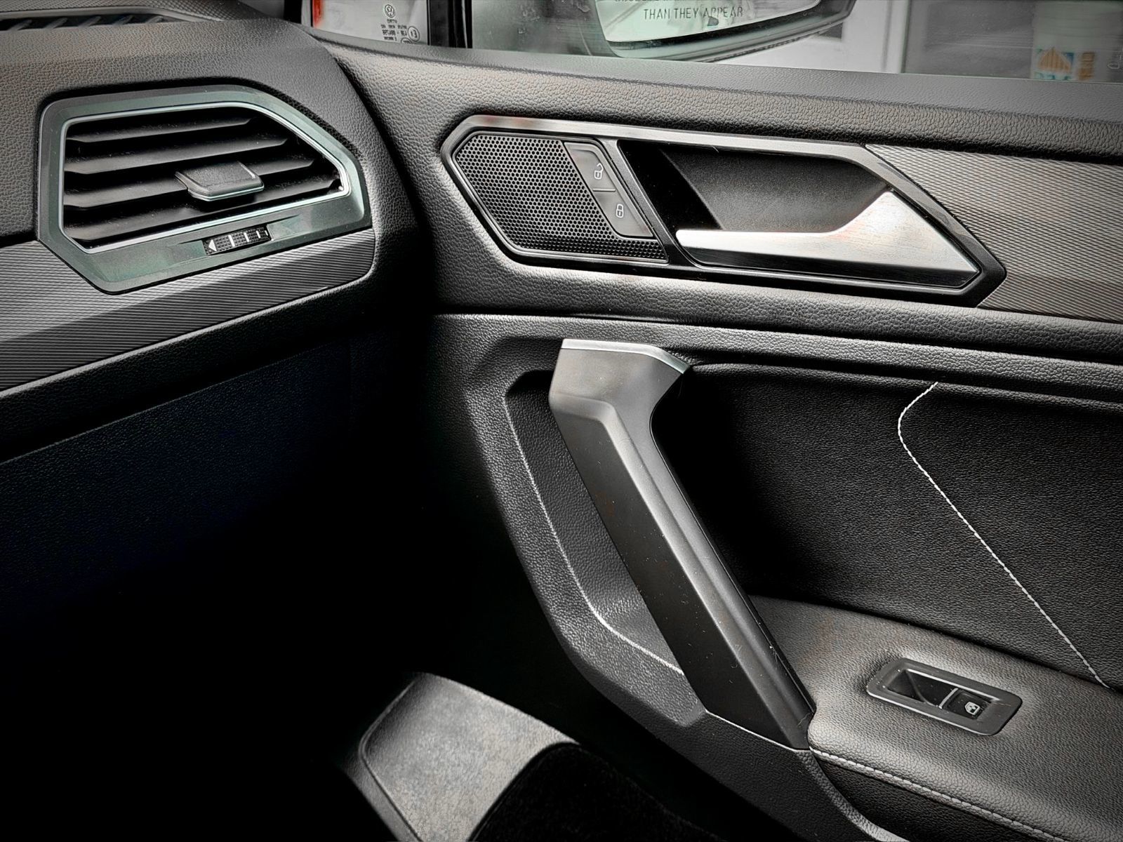 2022 Volkswagen Tiguan Comfortline-29