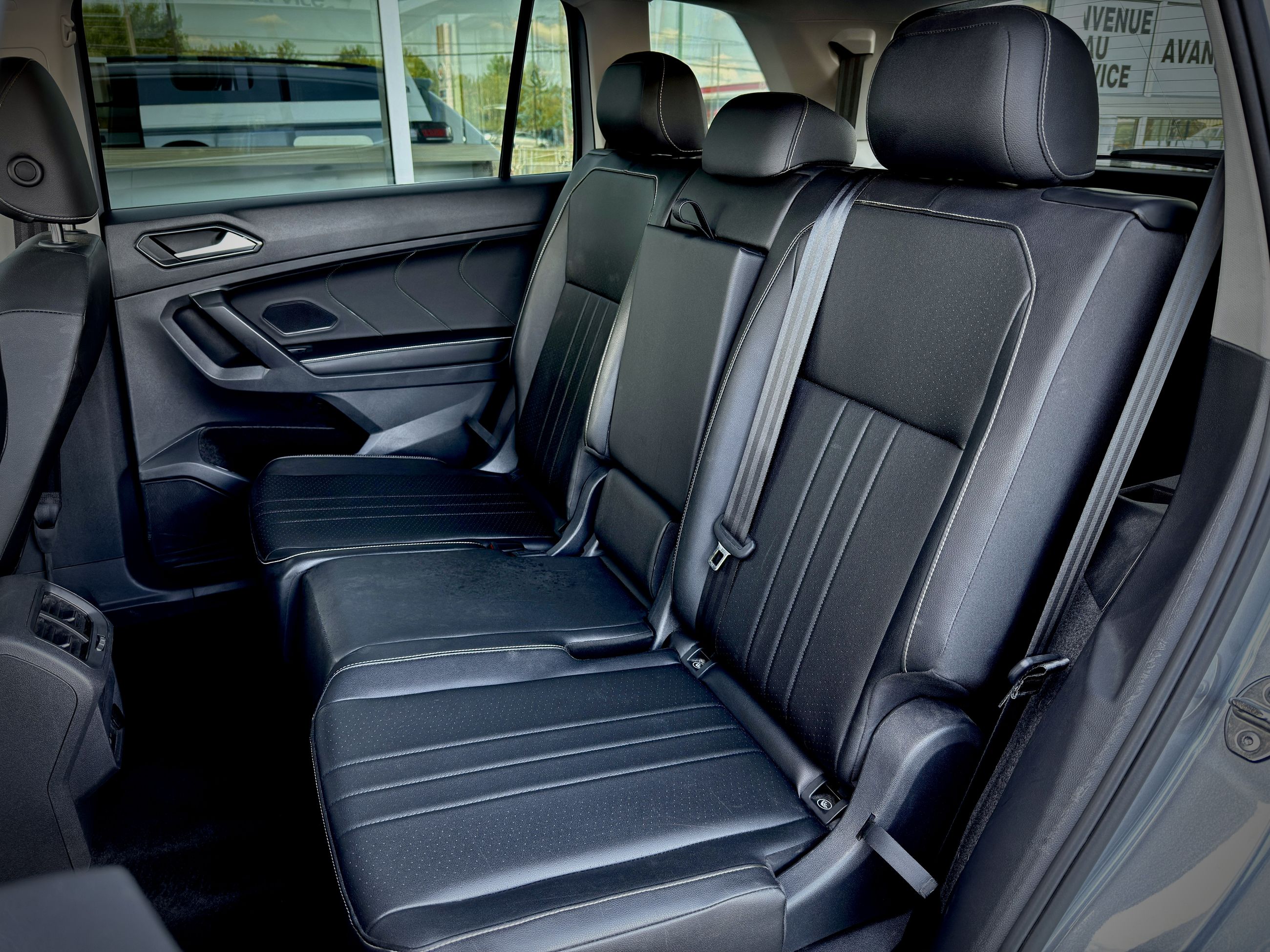 Volkswagen Tiguan Comfortline 2023-16