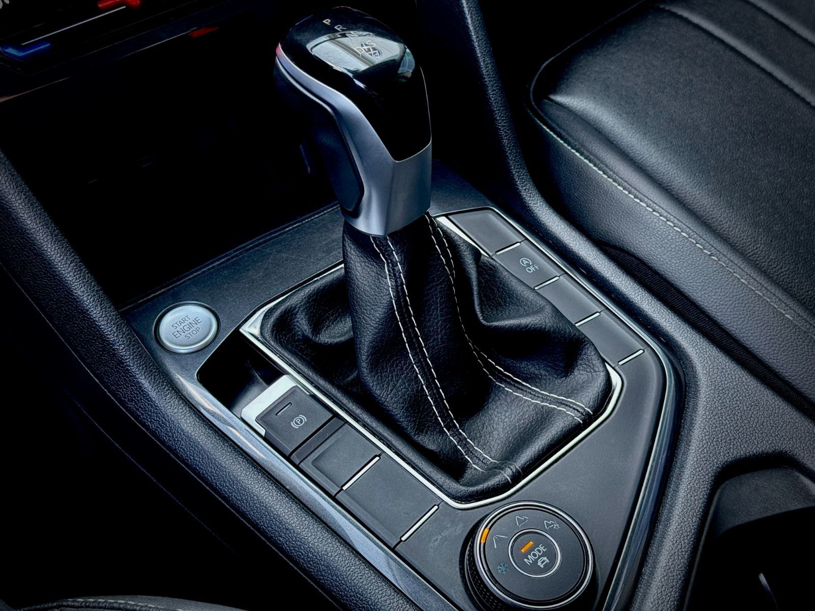 Volkswagen Tiguan Comfortline 2023-27