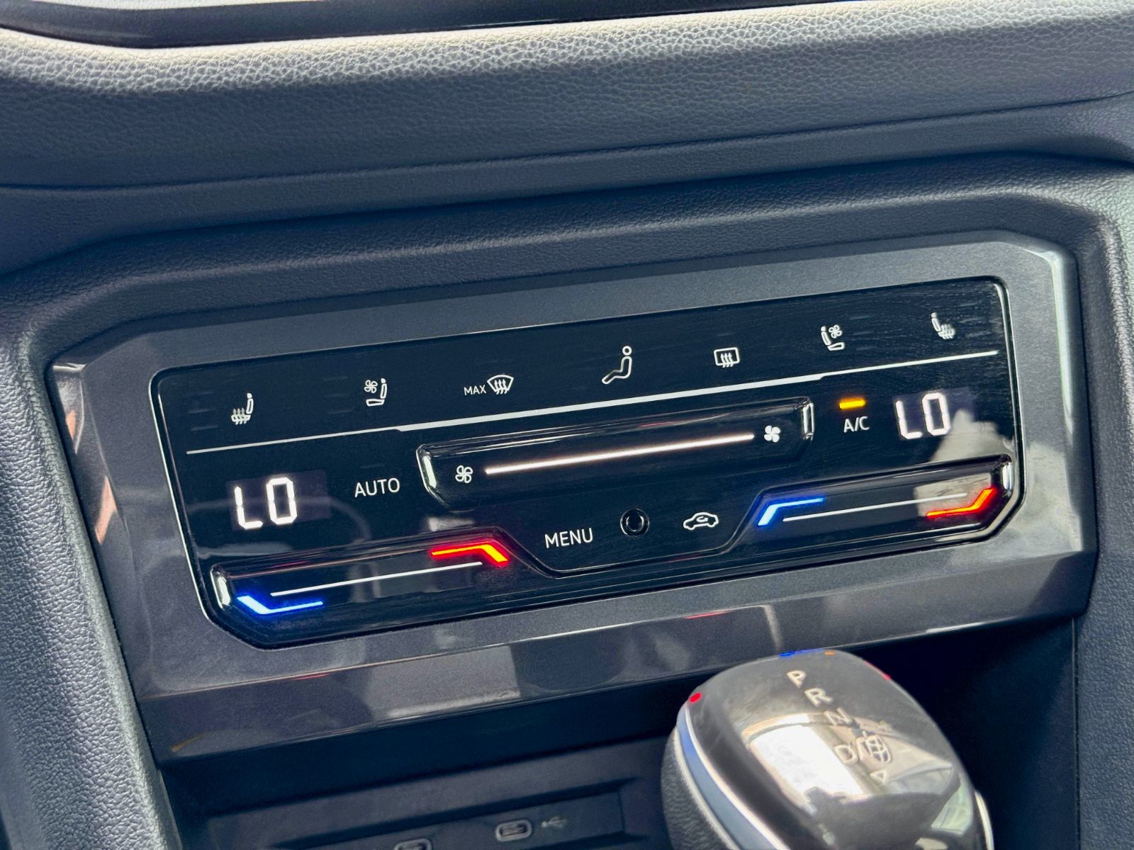 Volkswagen Tiguan Highline R-Line 2023-25