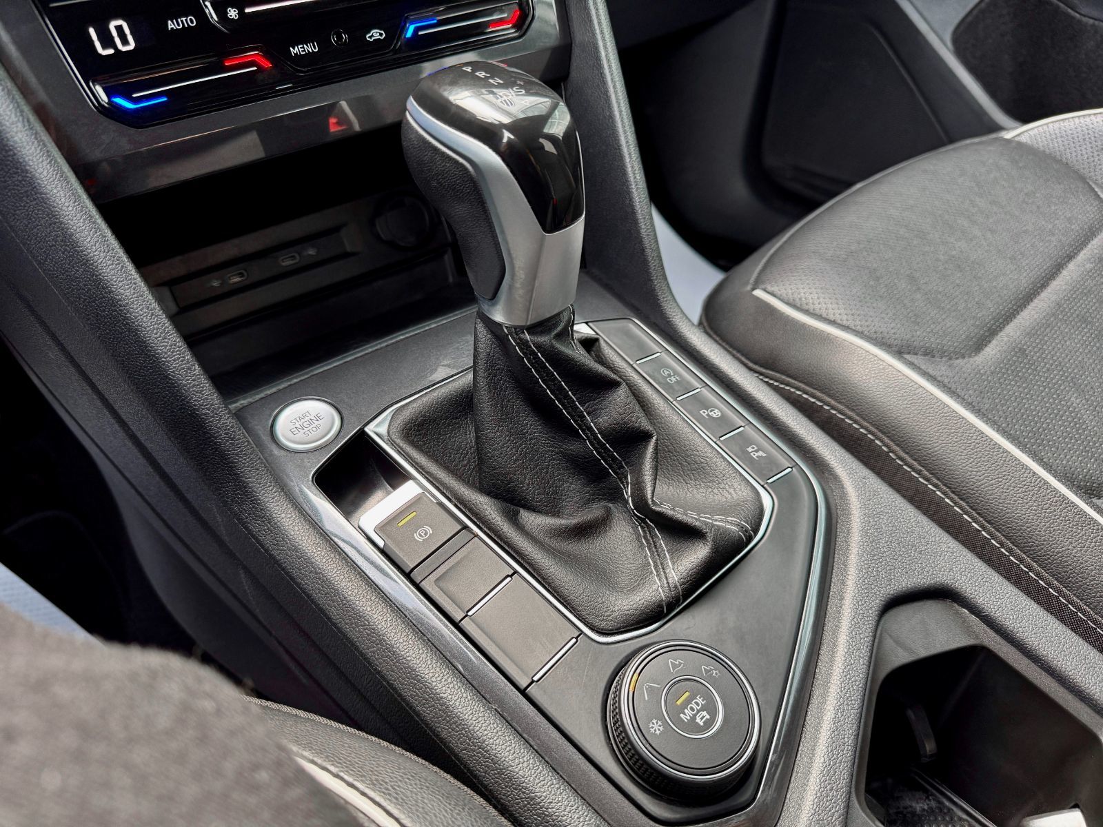 Volkswagen Tiguan Highline R-Line 2023-24