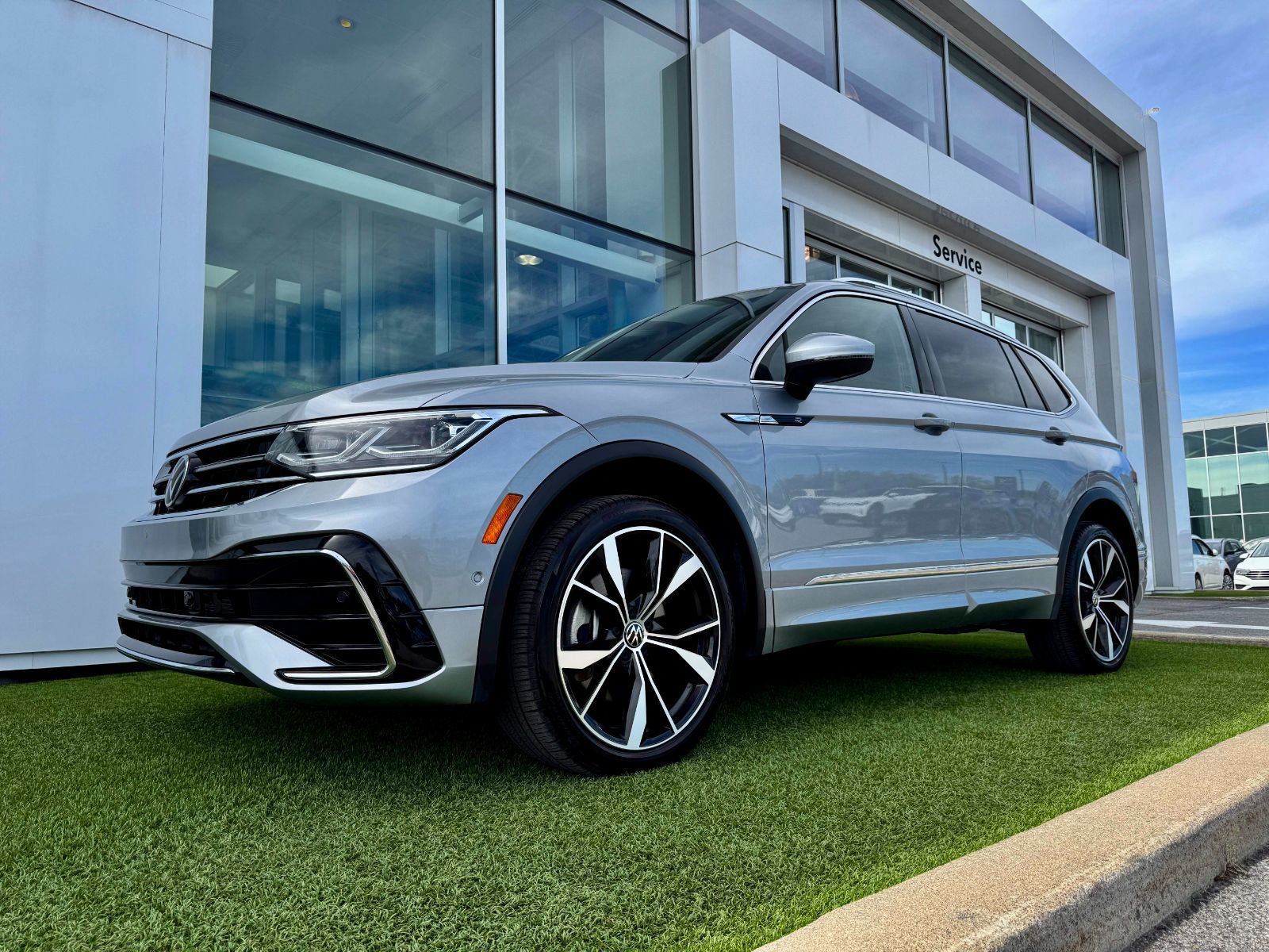 Volkswagen Tiguan Highline R-Line 2023-2