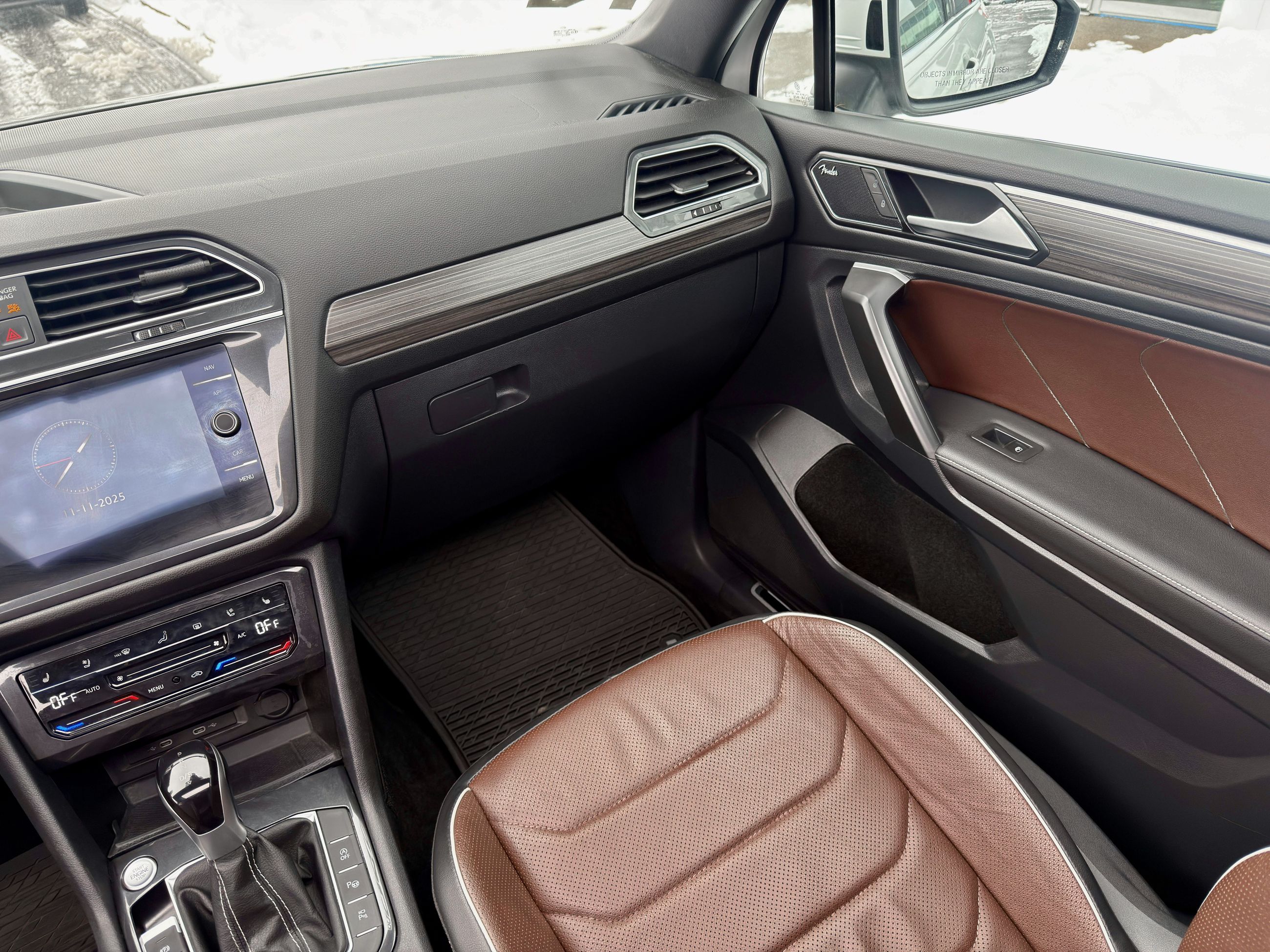 Volkswagen Tiguan Highline R-Line 2023-21