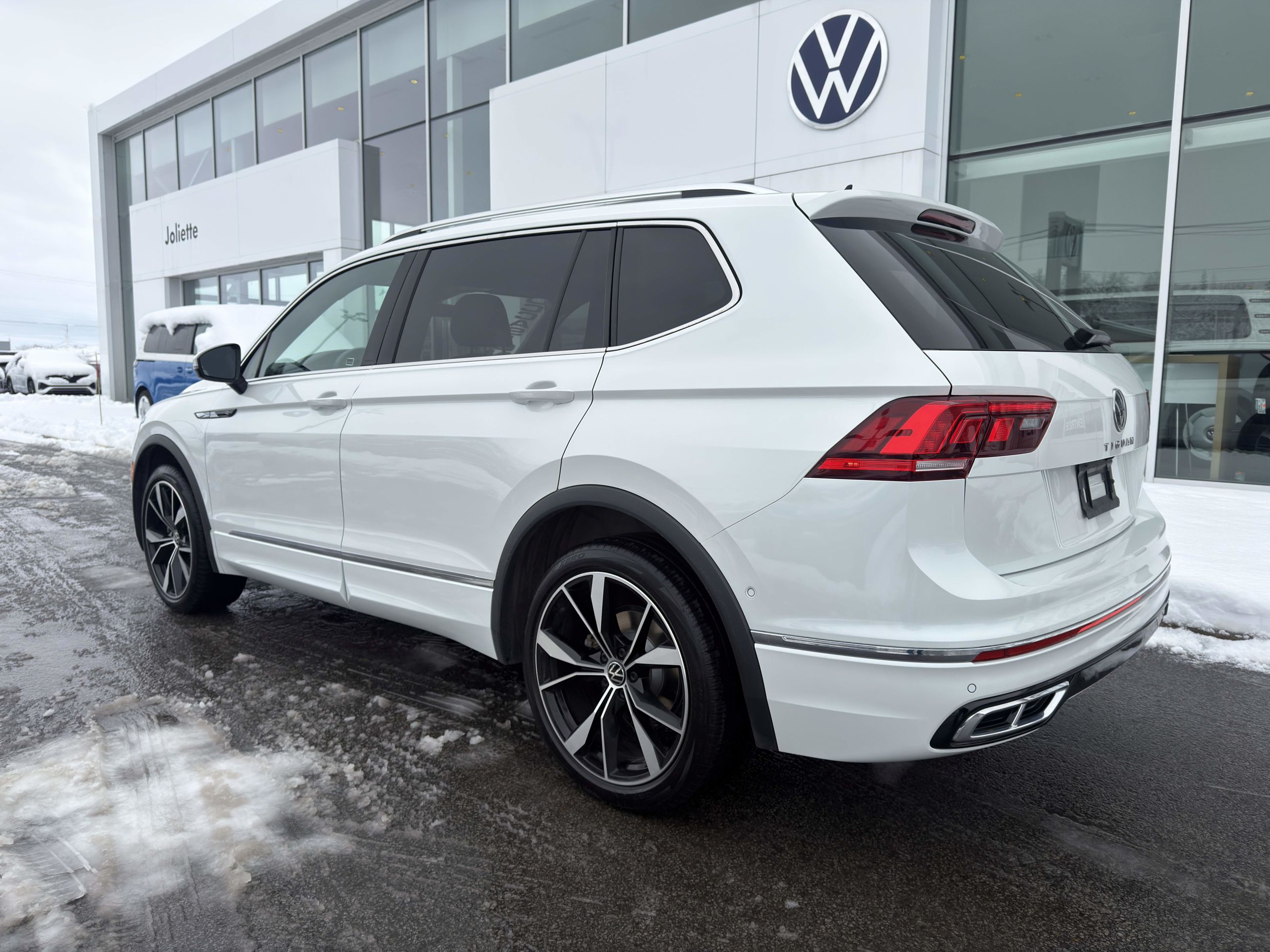 Volkswagen Tiguan Highline R-Line 2023-8