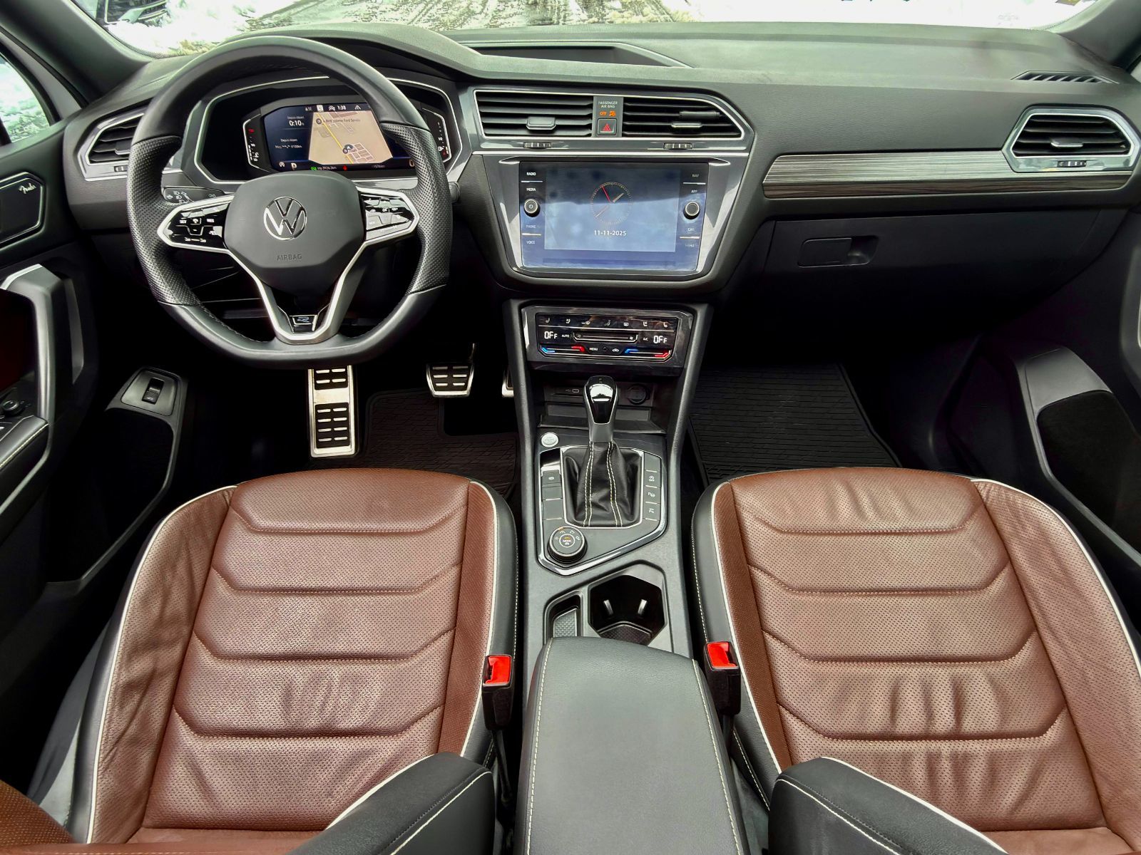 Volkswagen Tiguan Highline R-Line 2023-20