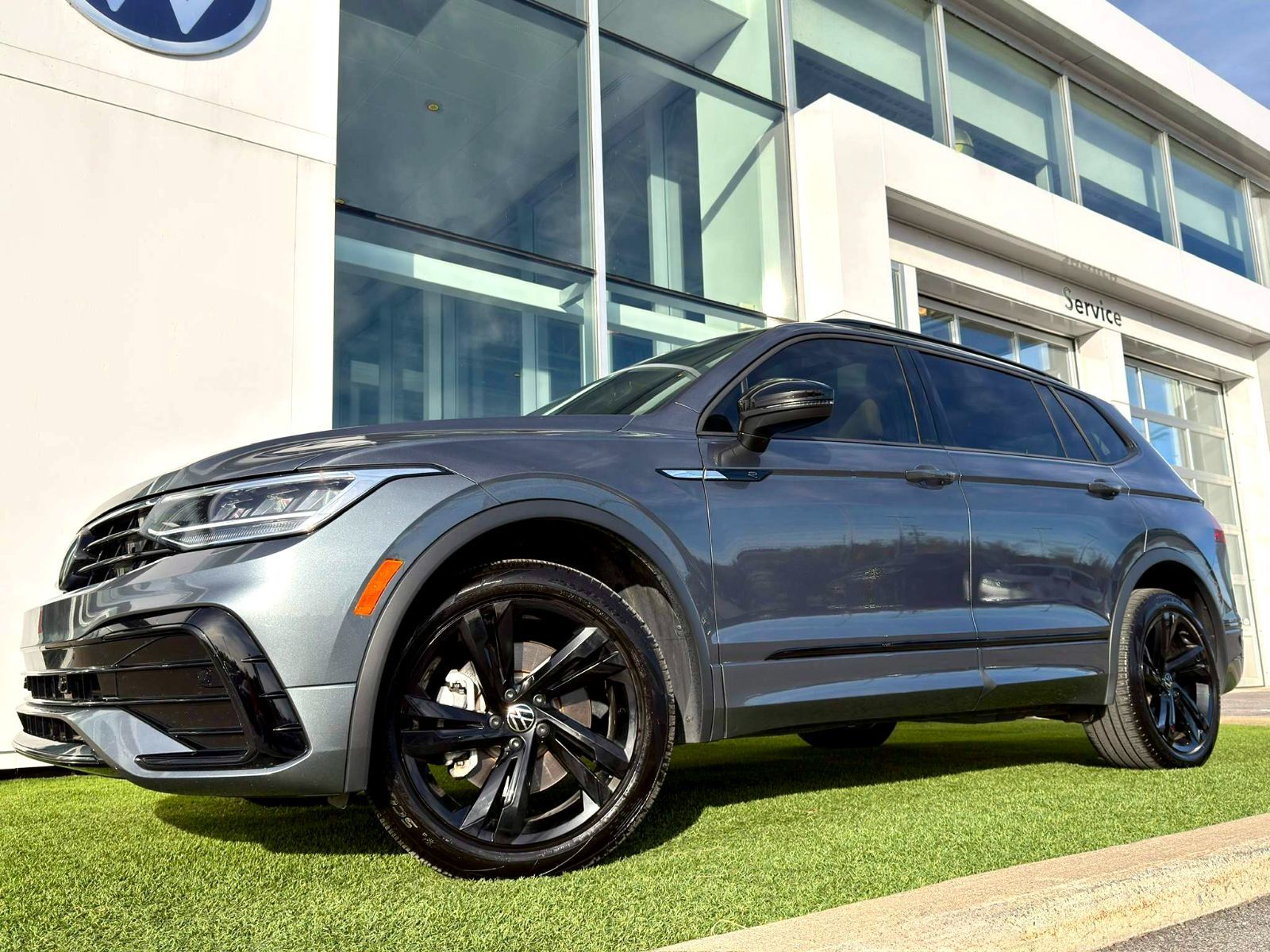 Volkswagen Tiguan Comfortline R-Line Black Edition 2024-2