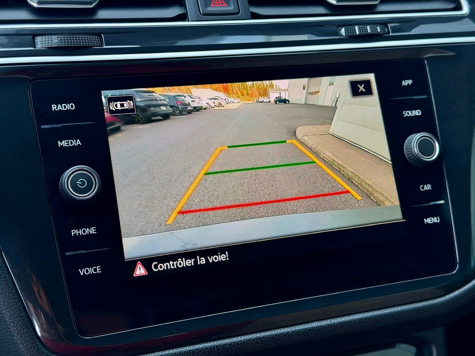 Volkswagen Tiguan Comfortline R-Line Black Edition 2024-28