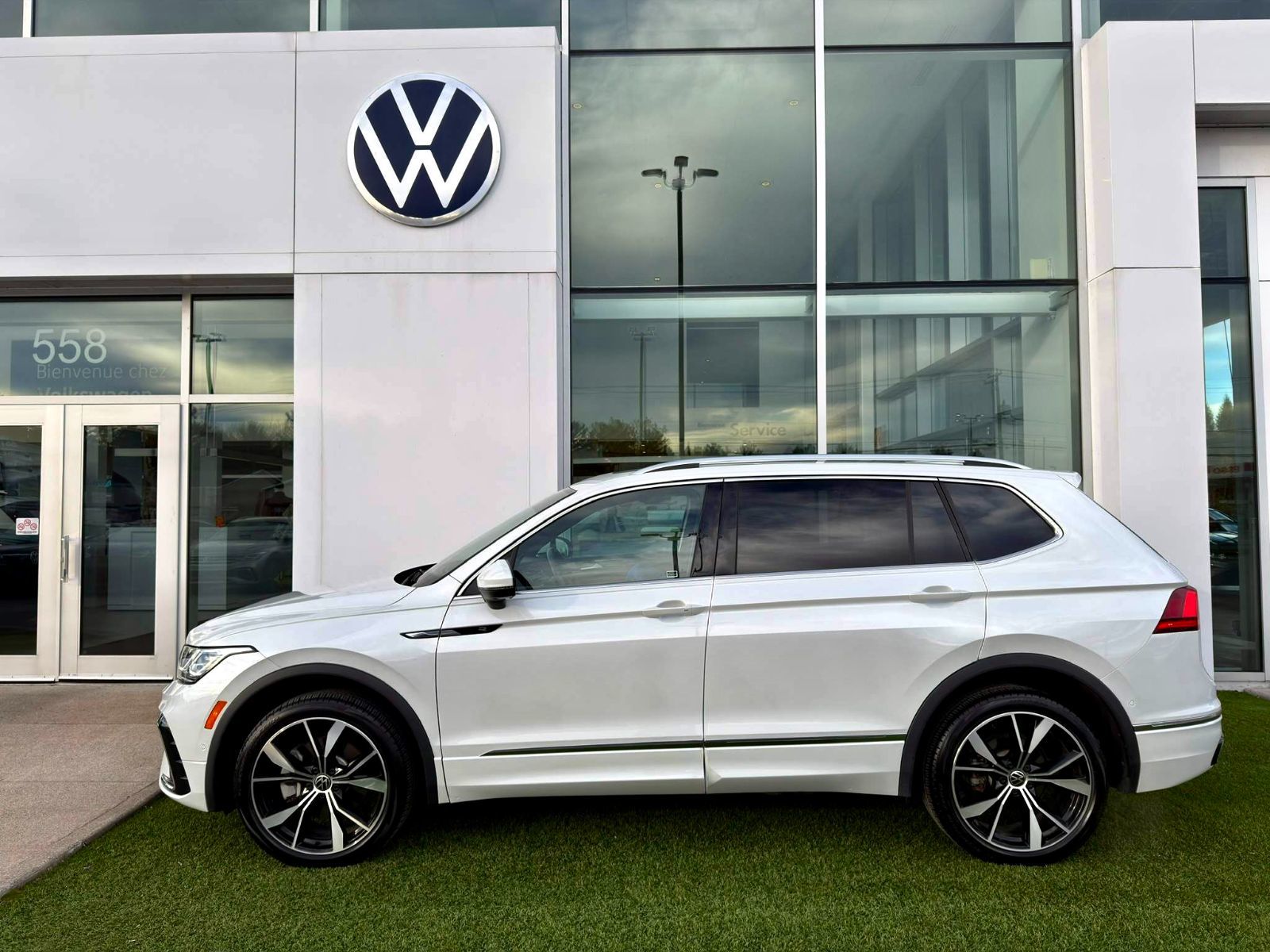 Volkswagen Tiguan Highline R-Line 2024-7