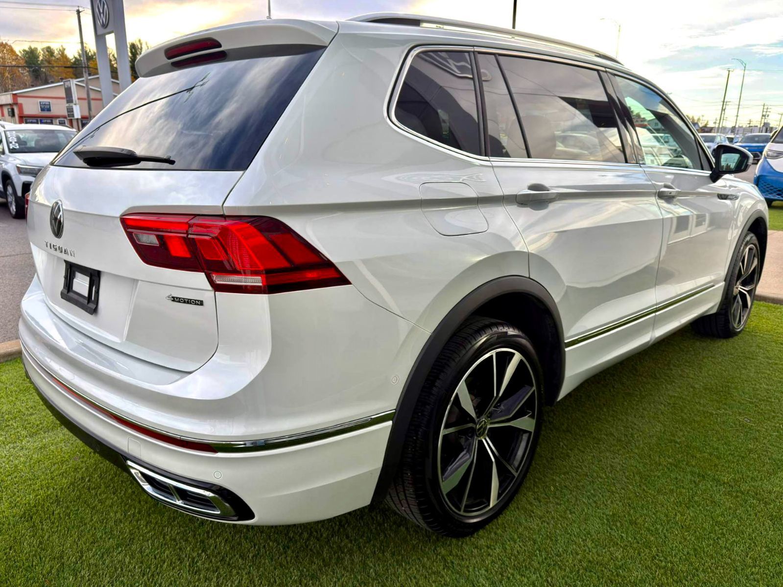 Volkswagen Tiguan Highline R-Line 2024-12