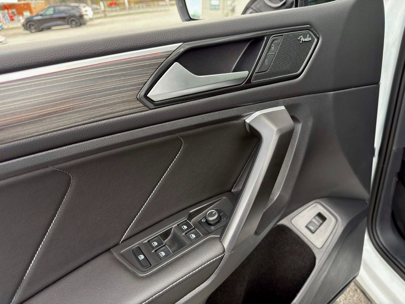 Volkswagen Tiguan Highline R-Line 2024-32