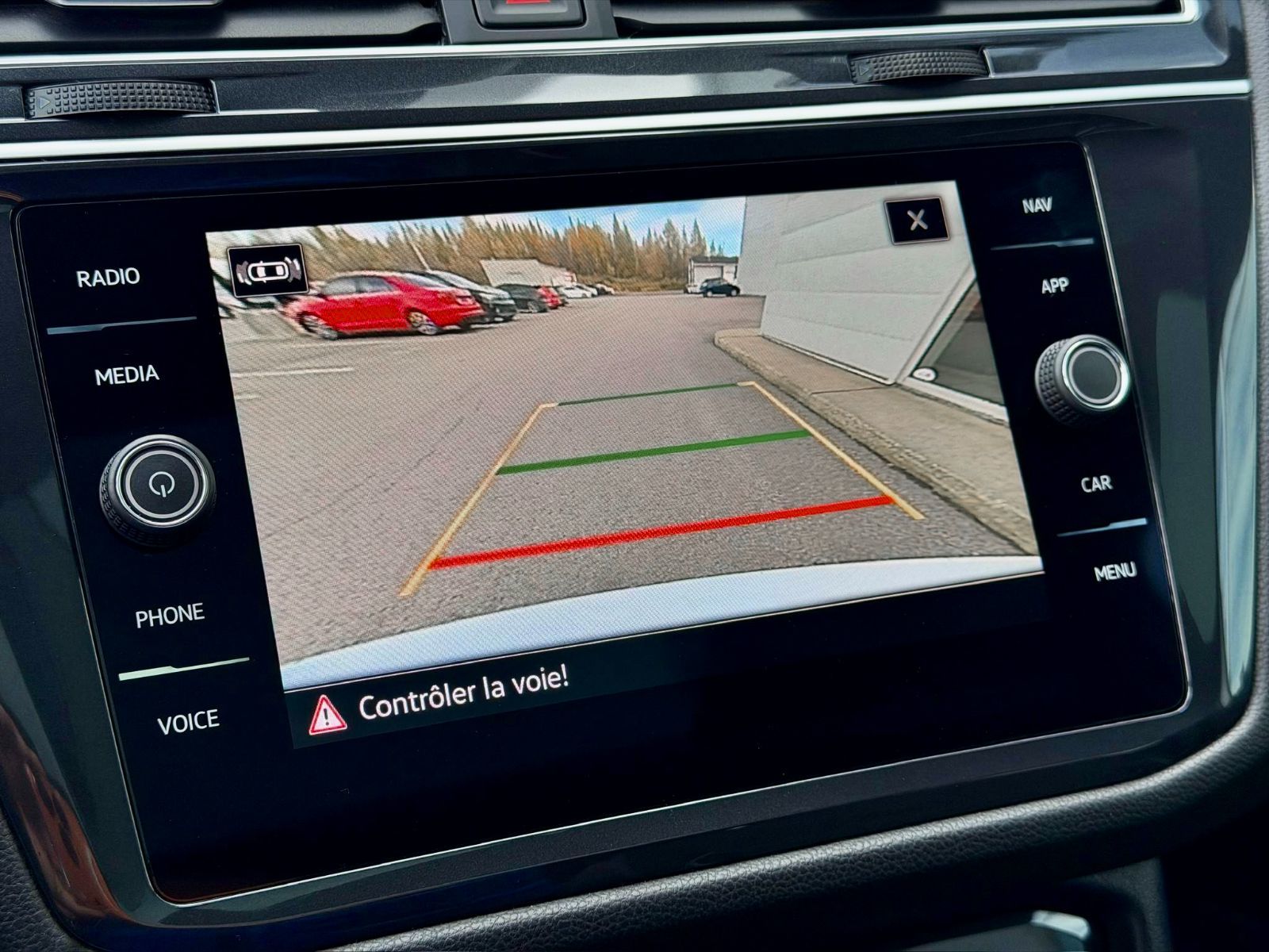 Volkswagen Tiguan Highline R-Line 2024-28