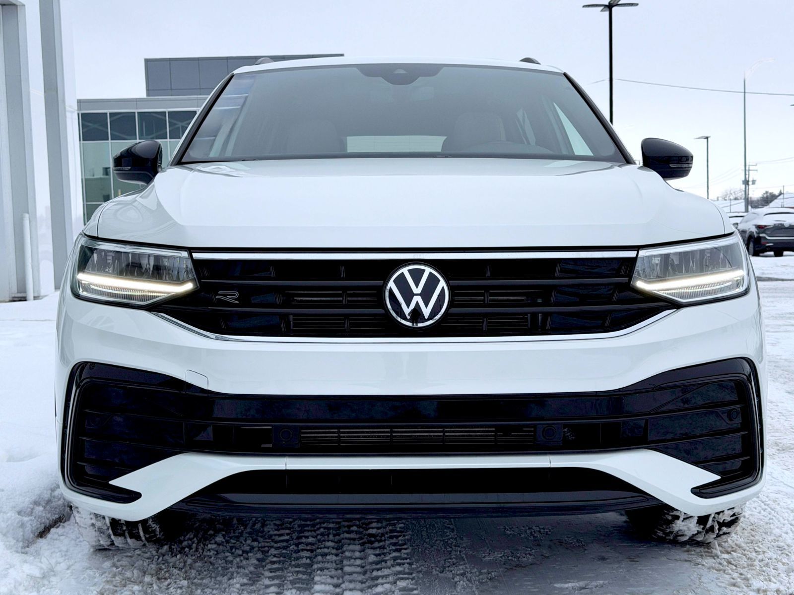 Volkswagen Tiguan Comfortline R-Line Black Edition 2024-9
