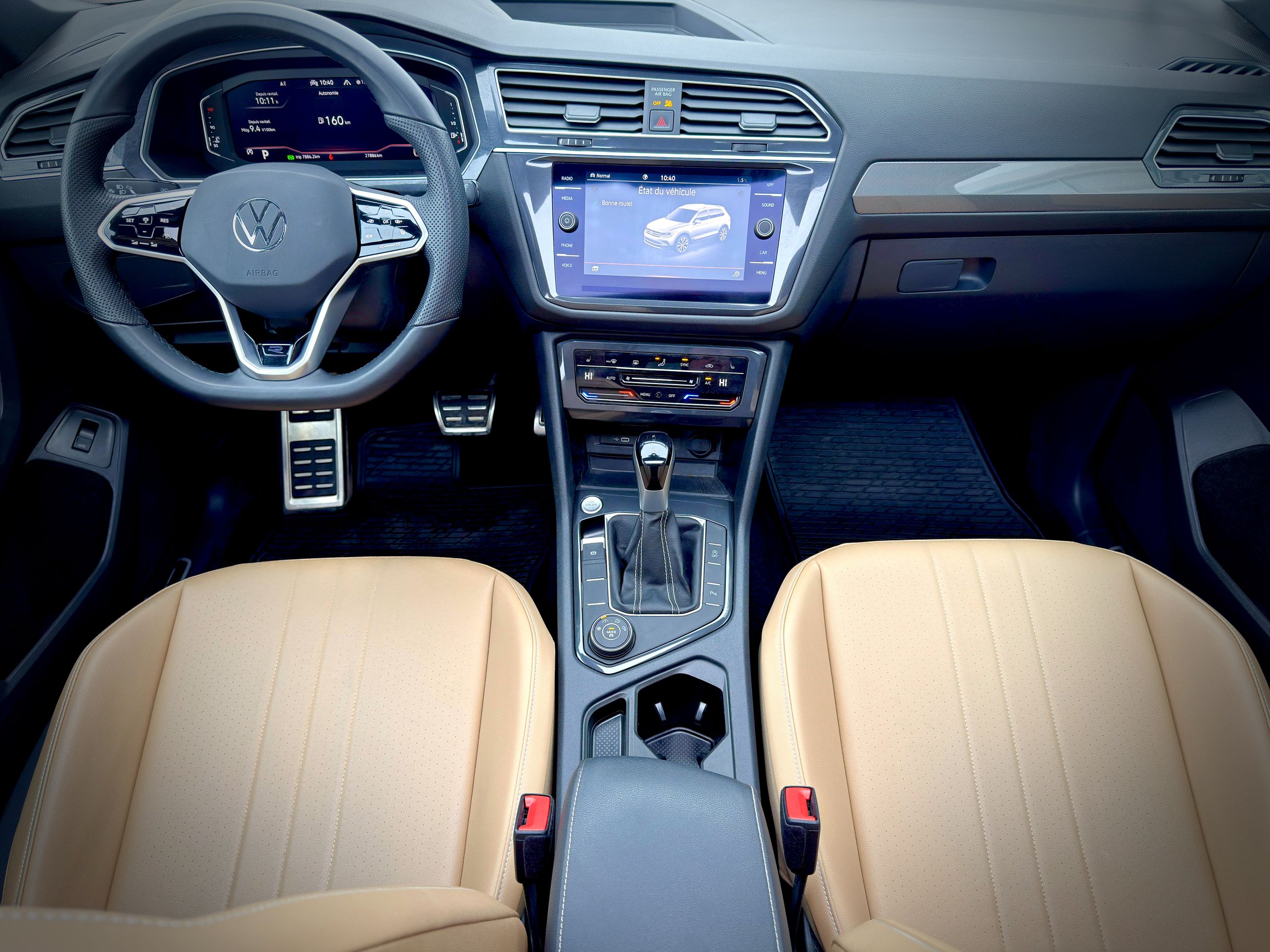 Volkswagen Tiguan Comfortline R-Line Black Edition 2024-25