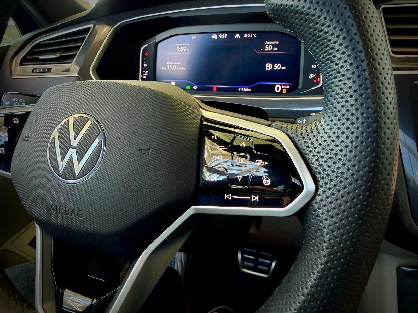 Volkswagen Tiguan Highline R-Line 2024-31
