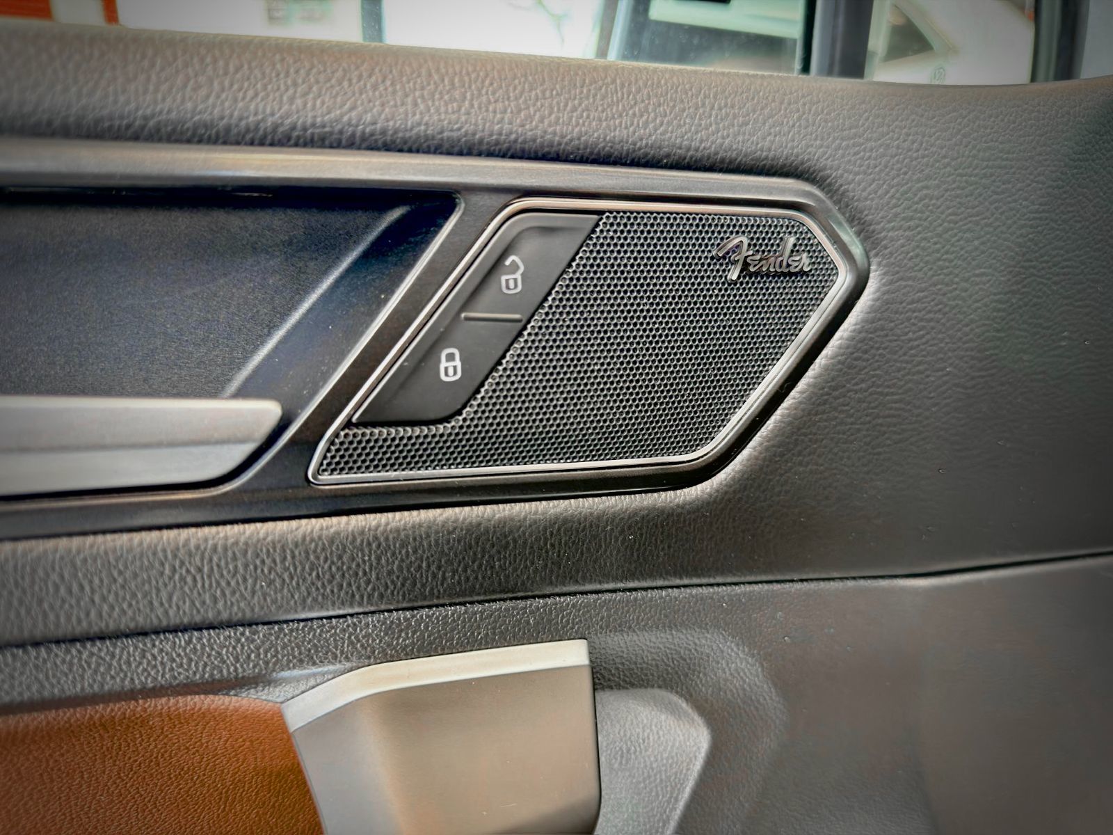 Volkswagen Tiguan Highline R-Line 2024-30