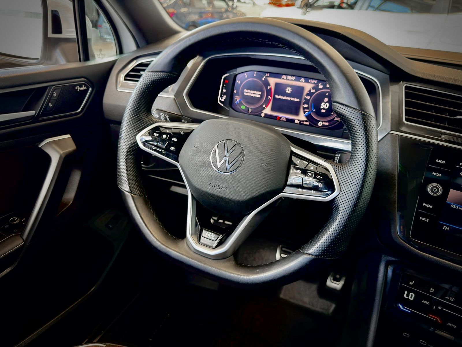 Volkswagen Tiguan Highline R-Line 2024-24