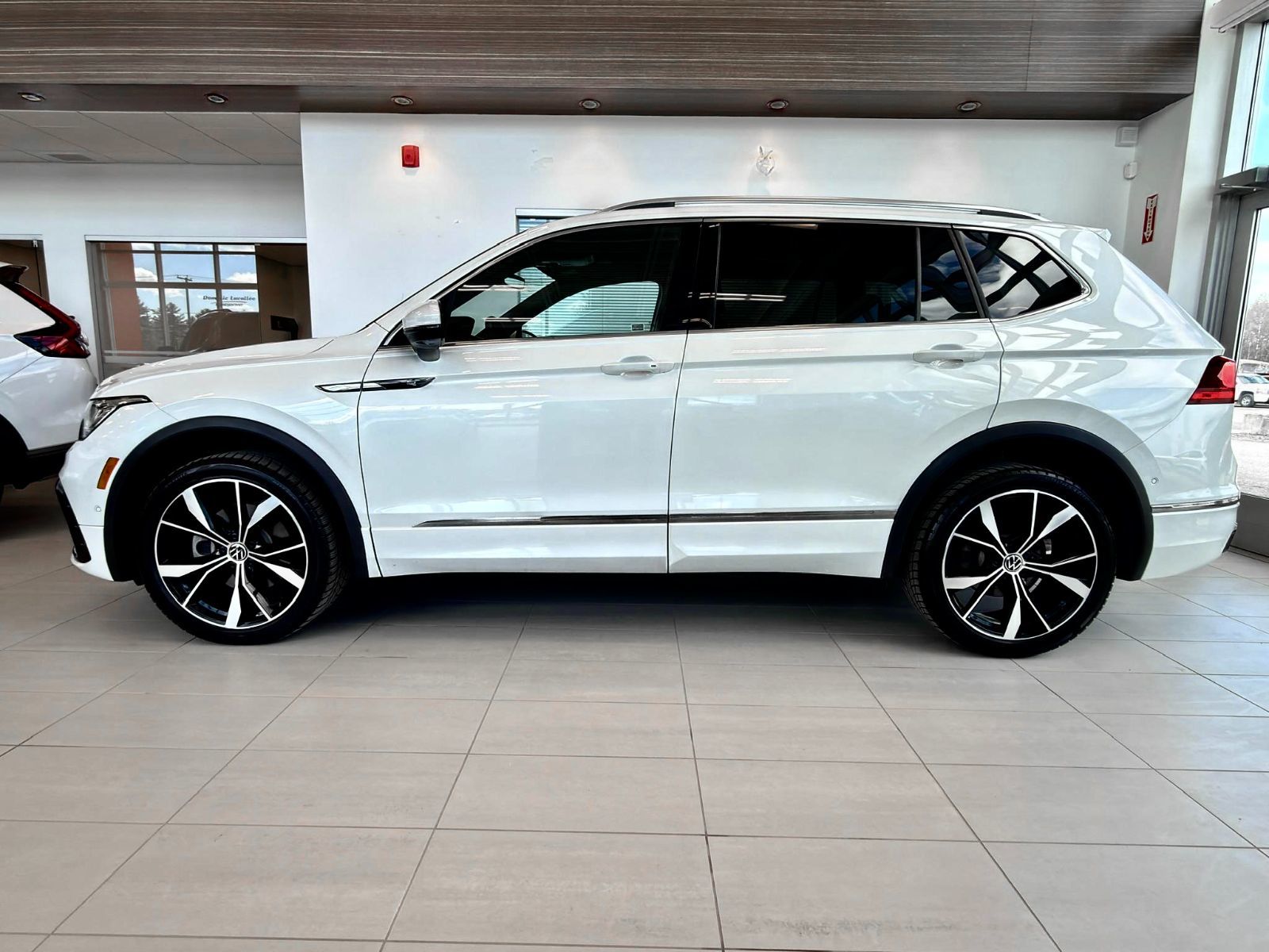 Volkswagen Tiguan Highline R-Line 2024-8