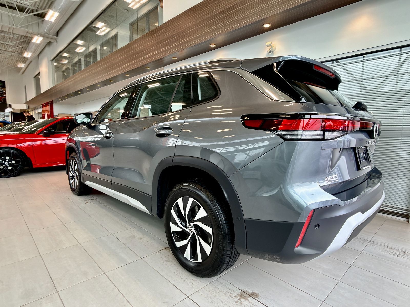 Photo 2026 Volkswagen Tiguan Trendline #7