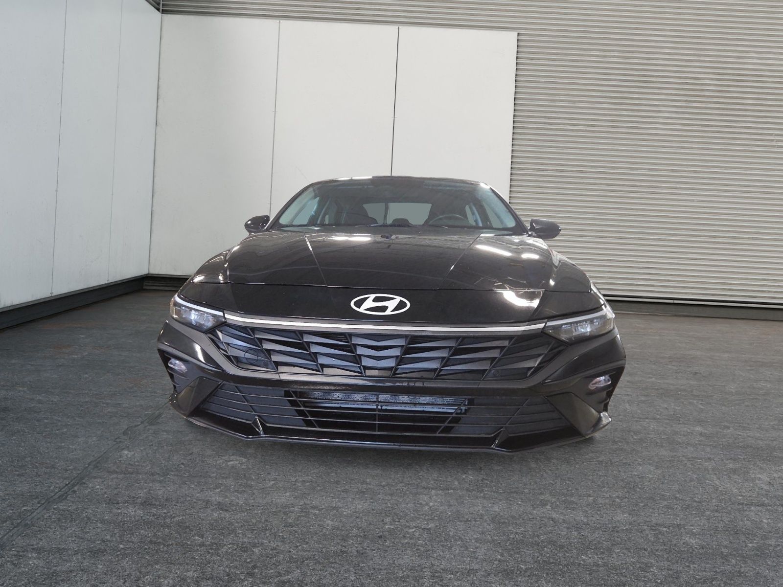 Photo 2025 Hyundai Elantra Preferred Ensemble Tech #2
