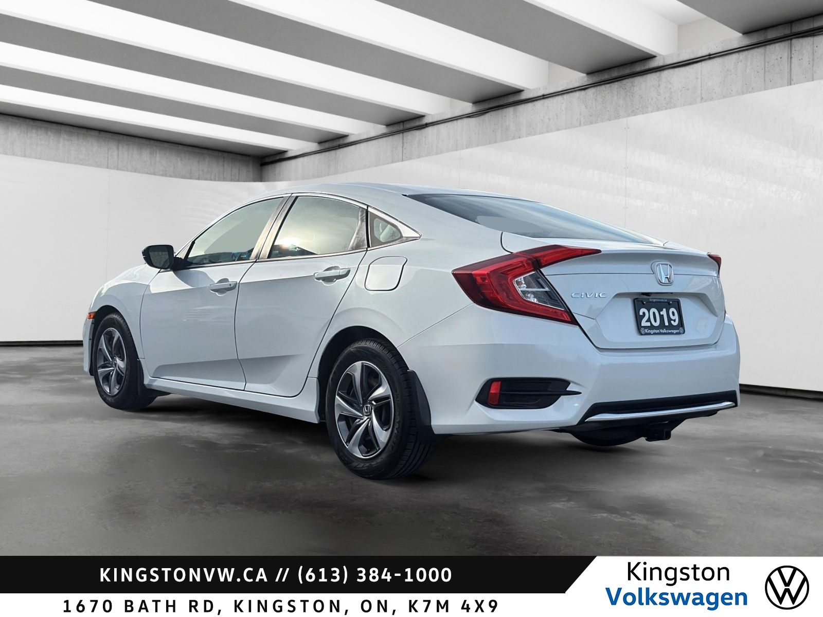 Photo 2019 Honda Civic Sedan LX #3