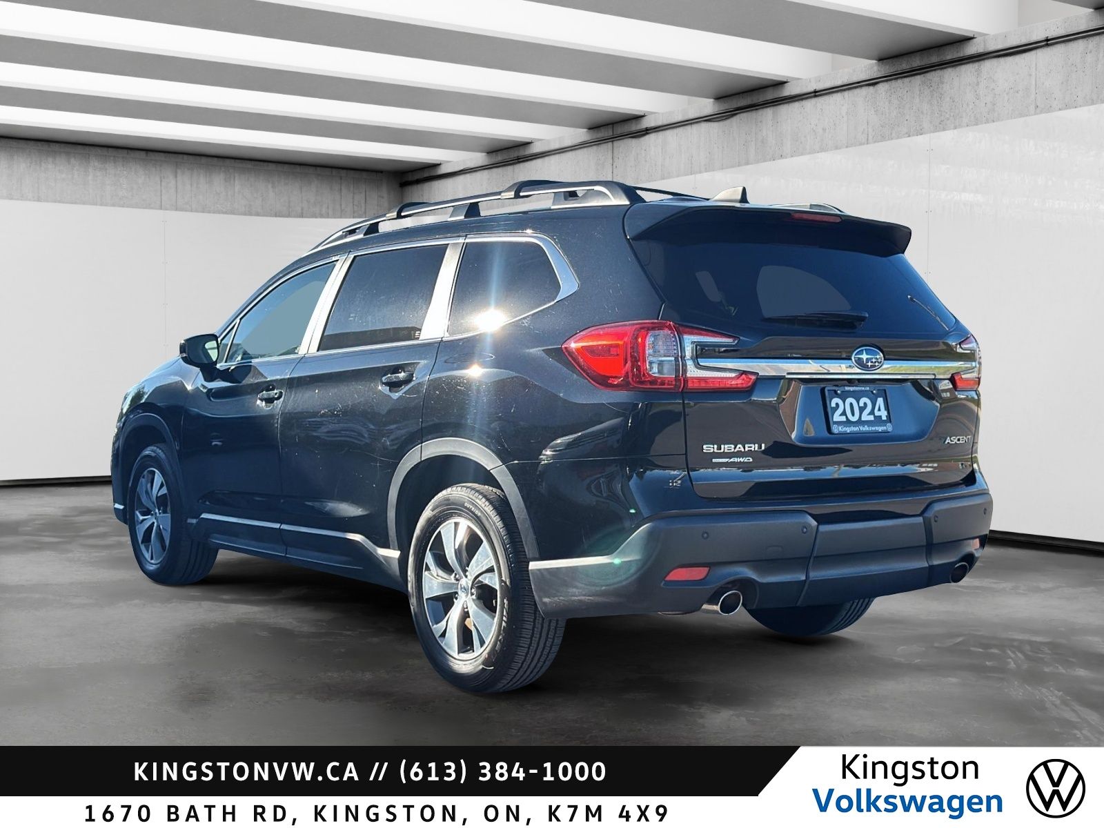 Photo 2024 Subaru Ascent Touring #3