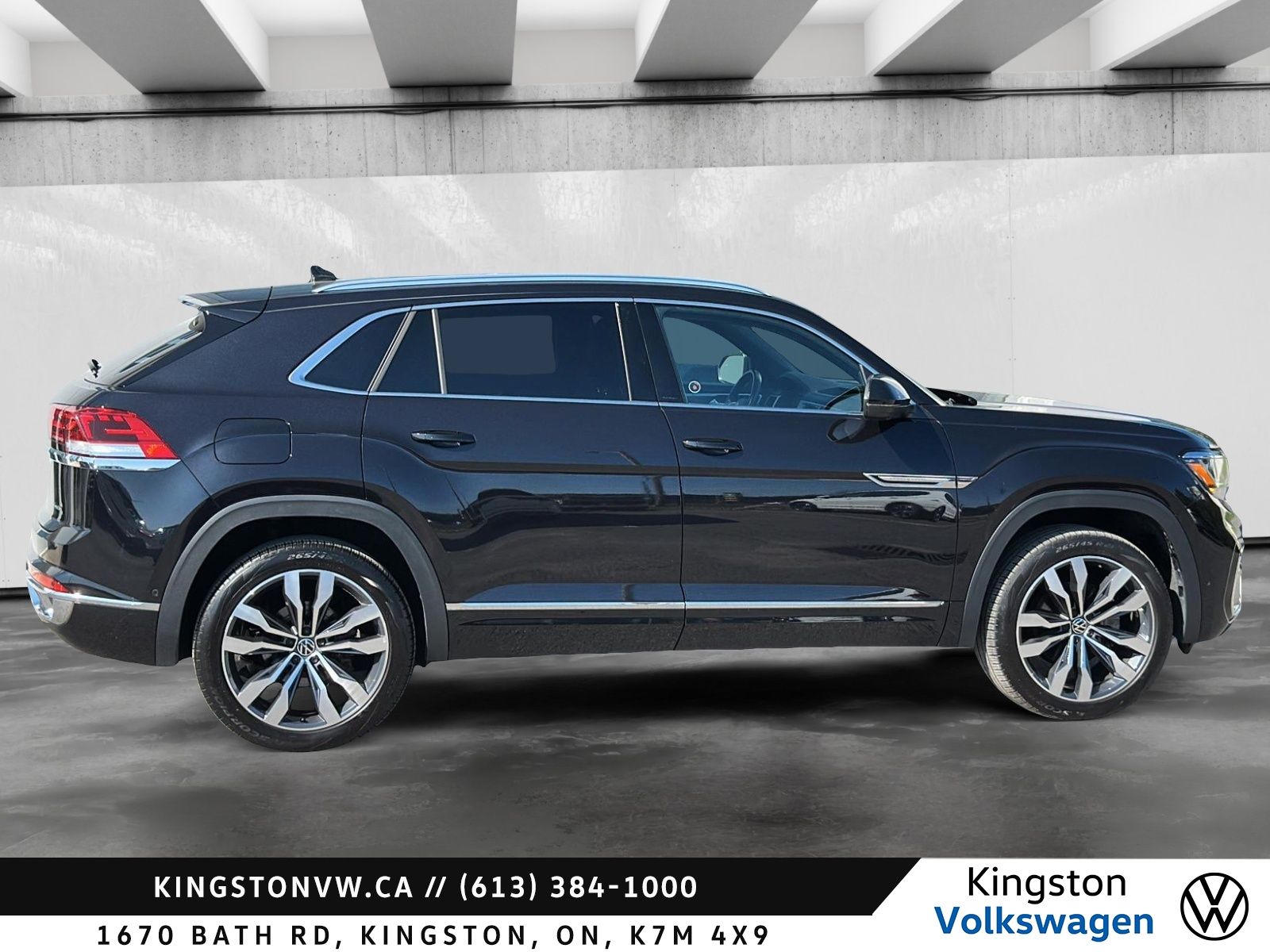 Photo 2023 Volkswagen Atlas Cross Sport Execline #6