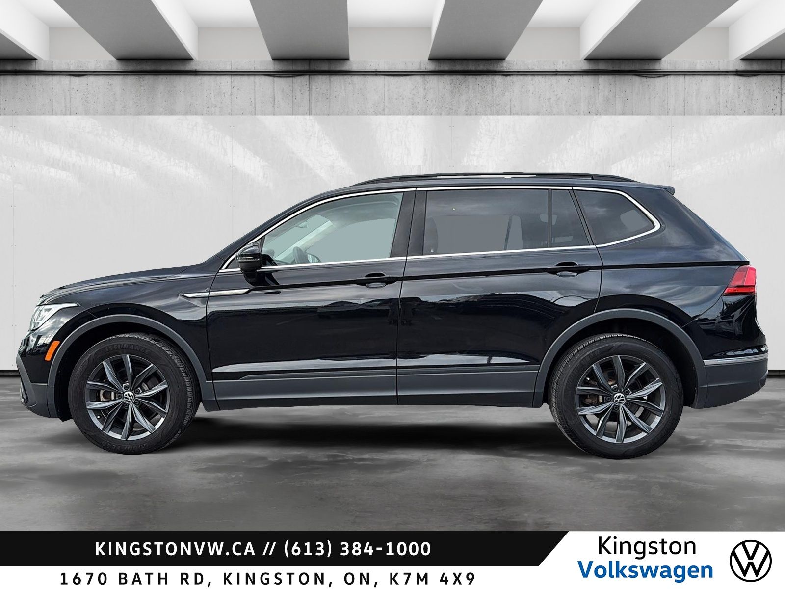 Photo 2023 Volkswagen Tiguan Comfortline #2