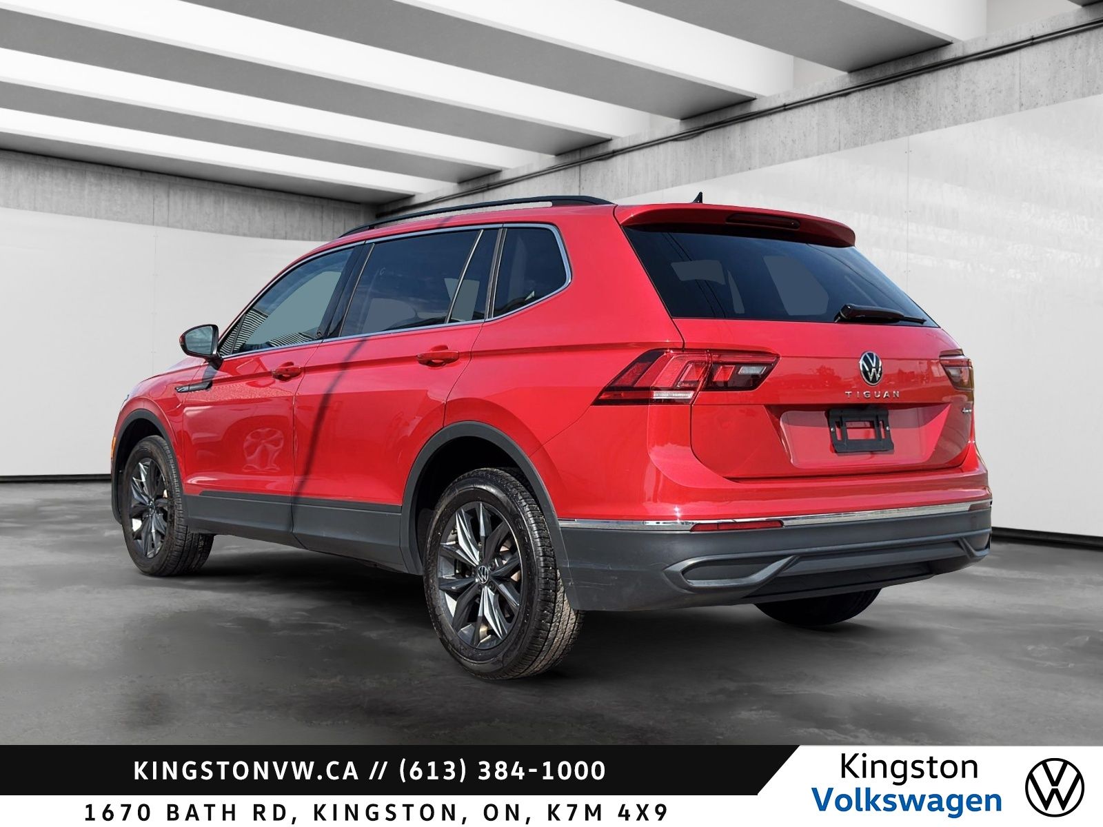 Photo 2023 Volkswagen Tiguan Comfortline #3