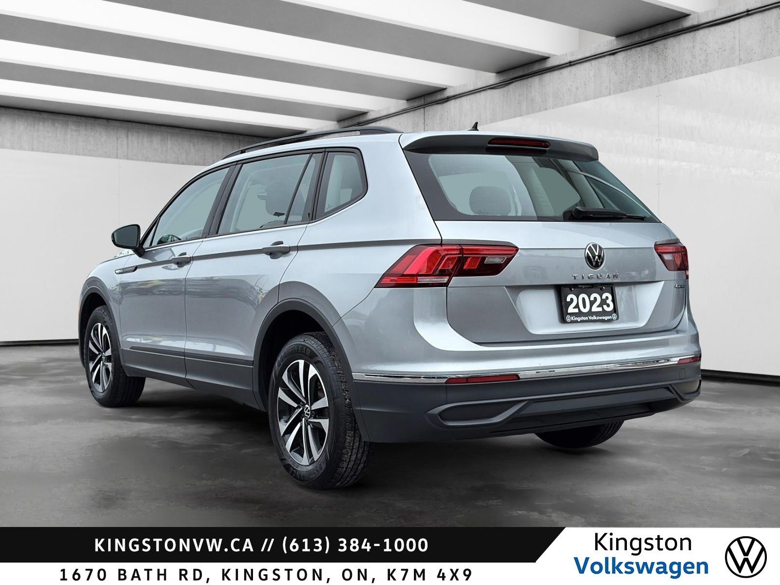 Photo 2023 Volkswagen Tiguan Trendline #3