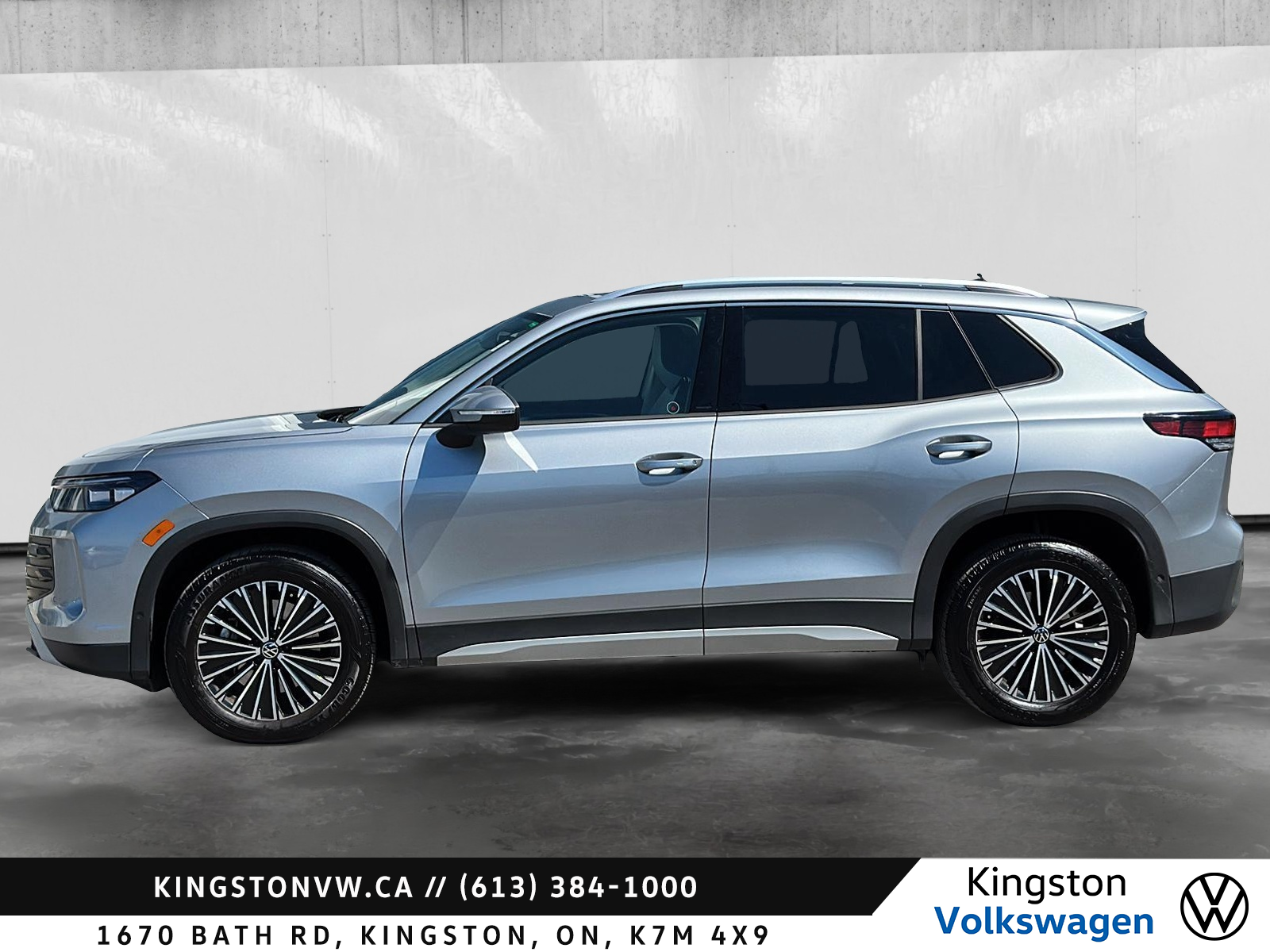 Photo 2026 Volkswagen Tiguan Comfortline #2