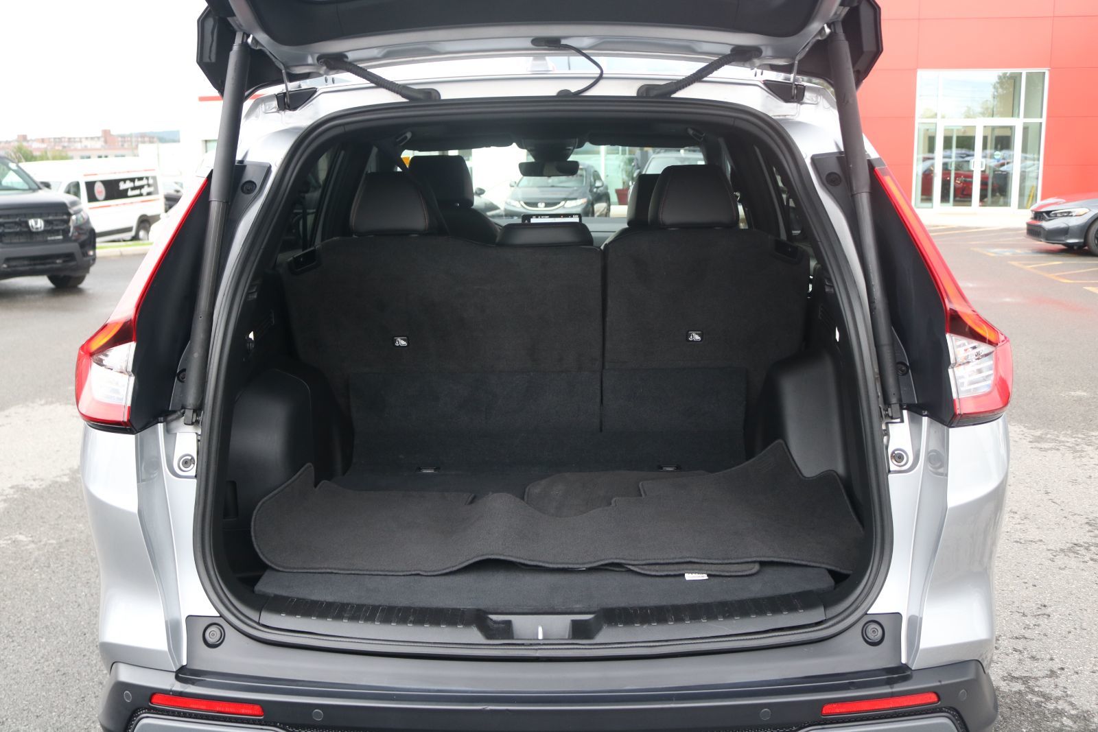 Honda CR-V Hybrid 2023 — photo 7