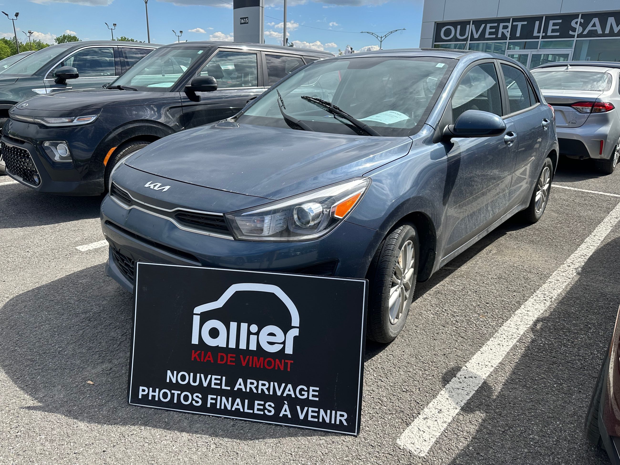 2023 Kia Rio 5-door LX PREMIUM