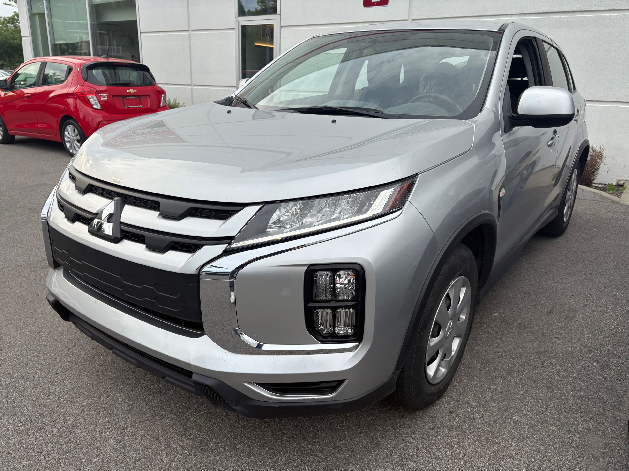 2020 Mitsubishi RVR ES