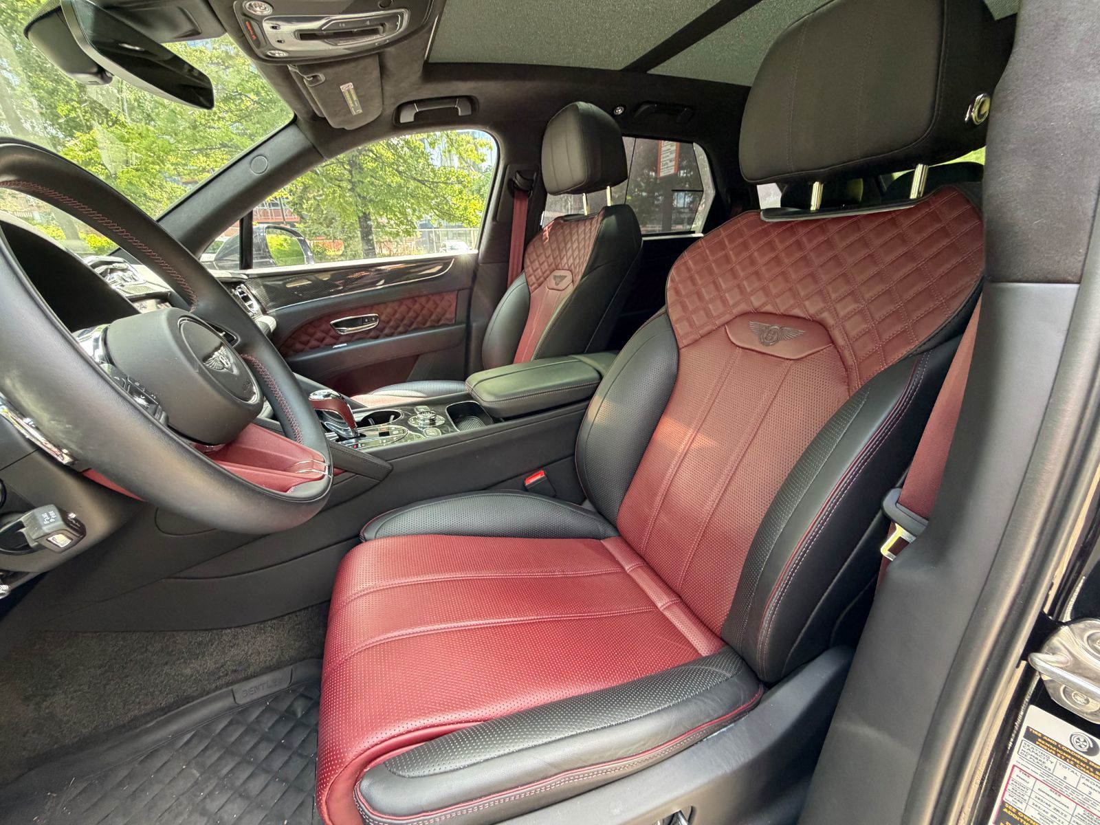 2023 Bentley Bentayga in Vancouver, British Columbia