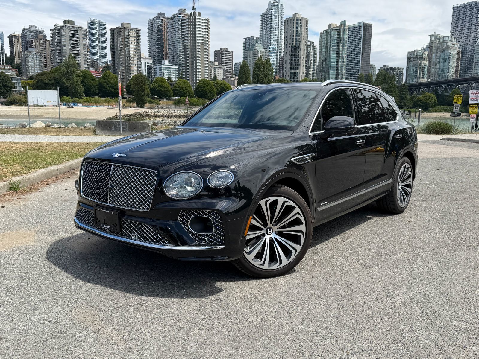 2023 Bentley Bentayga in Vancouver, British Columbia