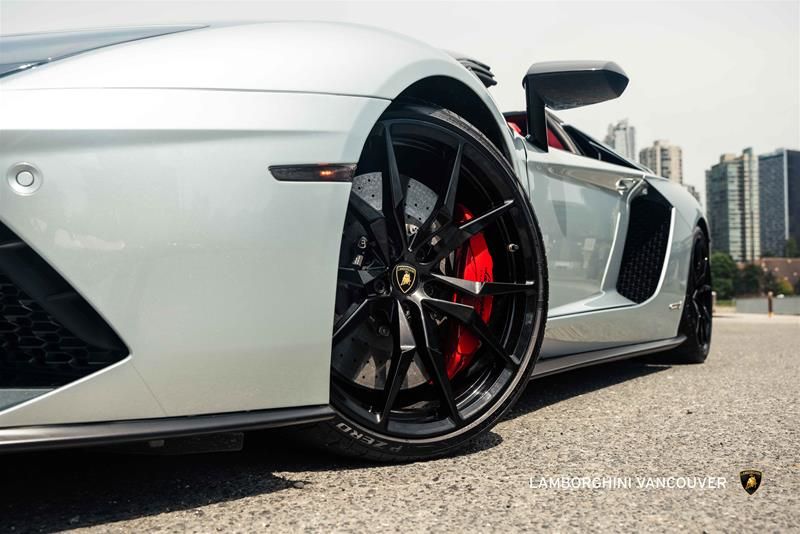 Lamborghini Aventador  2018 à Vancouver, Colombie-Britannique