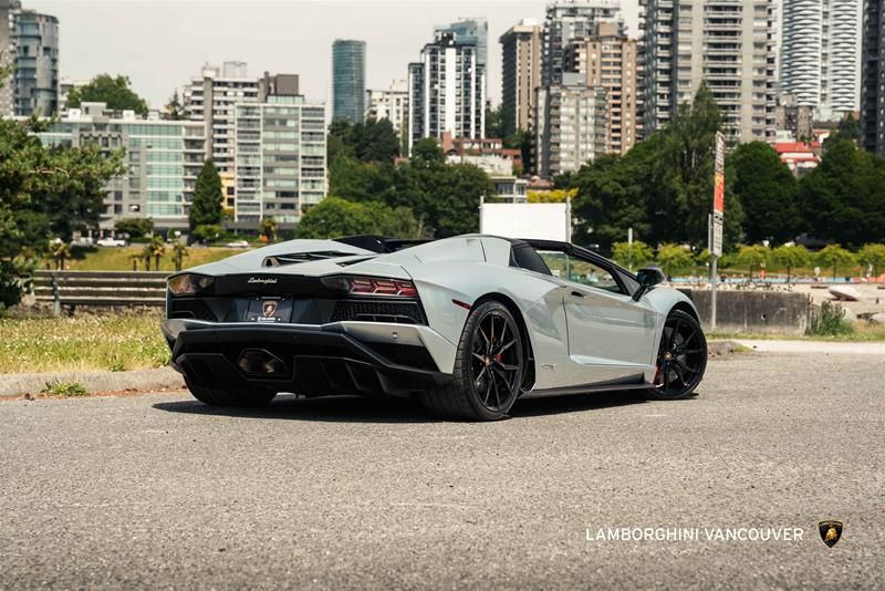 Lamborghini Aventador  2018 à Vancouver, Colombie-Britannique