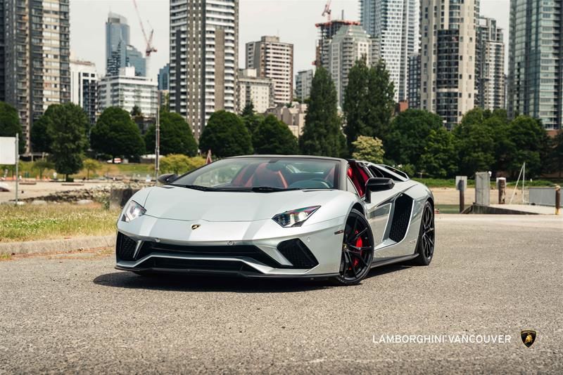 Lamborghini Aventador  2018 à Vancouver, Colombie-Britannique
