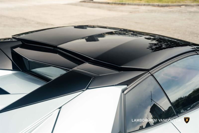 Lamborghini Aventador  2018 à Vancouver, Colombie-Britannique