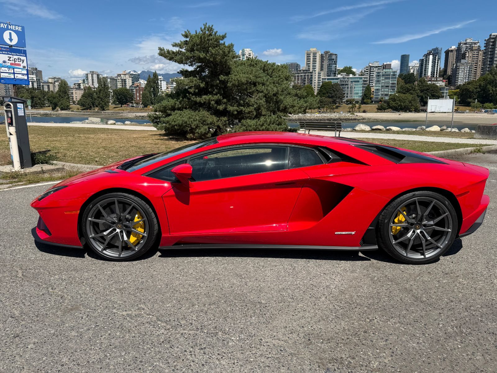 2018 Lamborghini Aventador