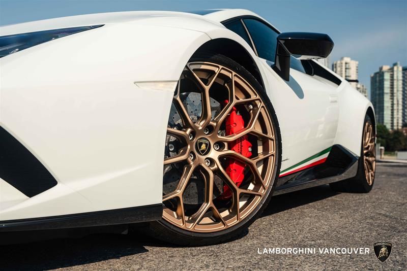 2019 Lamborghini Huracan in Vancouver, British Columbia