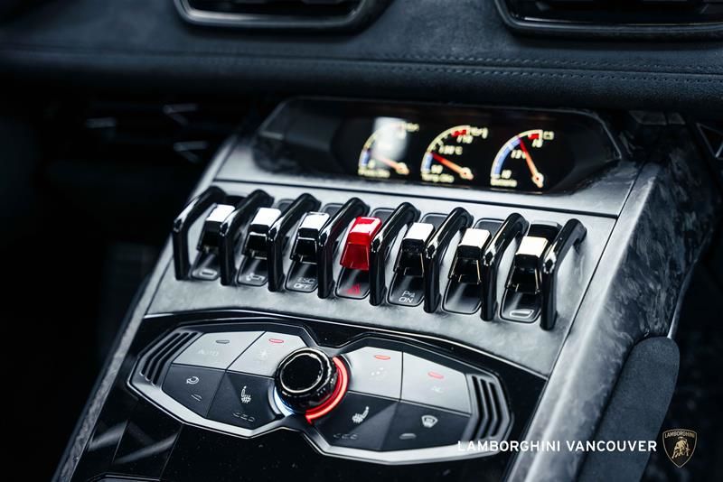 2019 Lamborghini Huracan in Vancouver, British Columbia