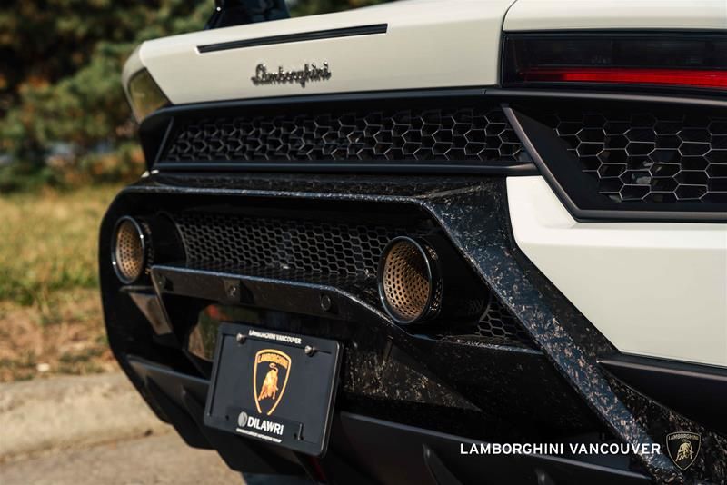 2019 Lamborghini Huracan in Vancouver, British Columbia