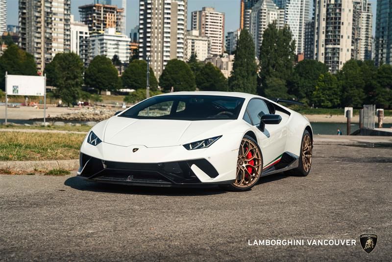 2019 Lamborghini Huracan in Vancouver, British Columbia