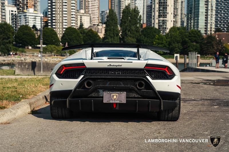 2019 Lamborghini Huracan in Vancouver, British Columbia