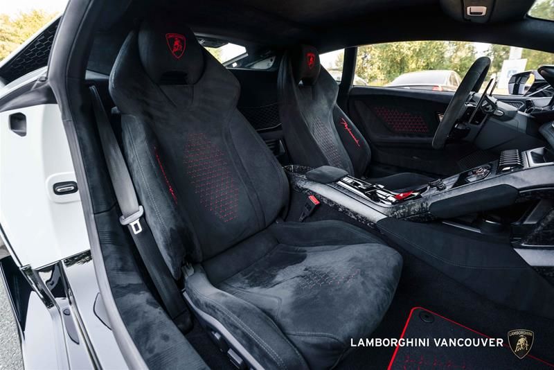 2019 Lamborghini Huracan in Vancouver, British Columbia